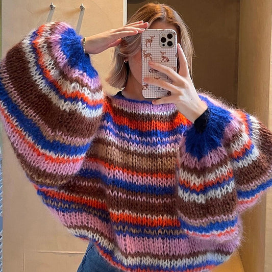 Pattern: Colorfully sweater