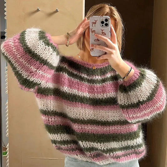Pattern: Colorfully sweater